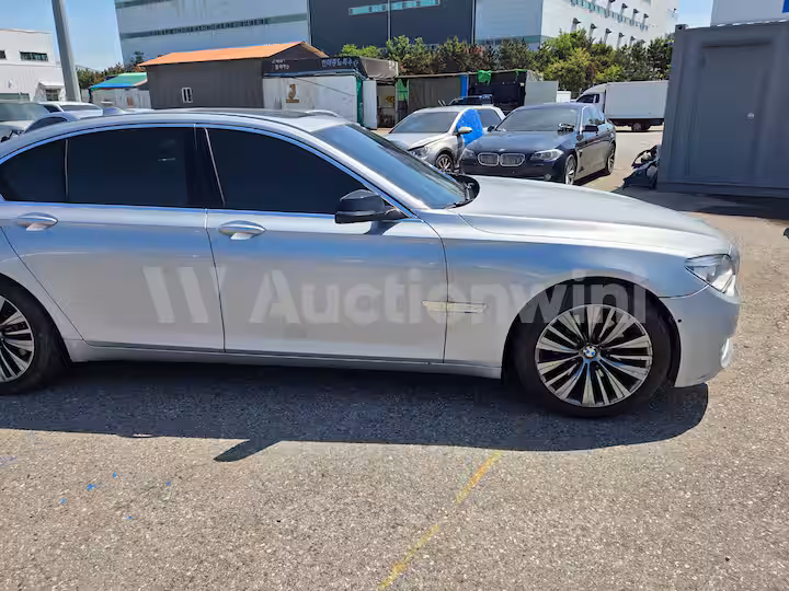 BMW 7 Series 2013 — 10