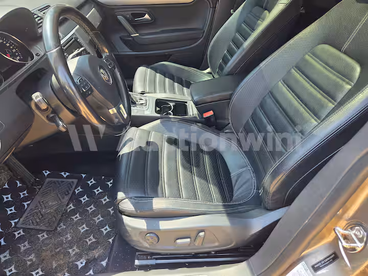Volkswagen CC 2013 — 10