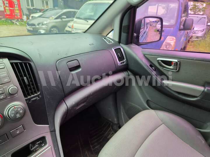Hyundai Starex 2011 — 15