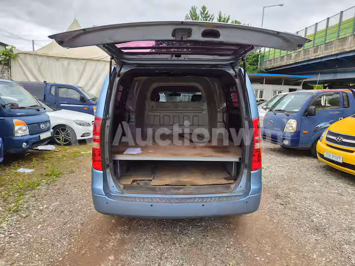 Hyundai Starex 2011 — 20