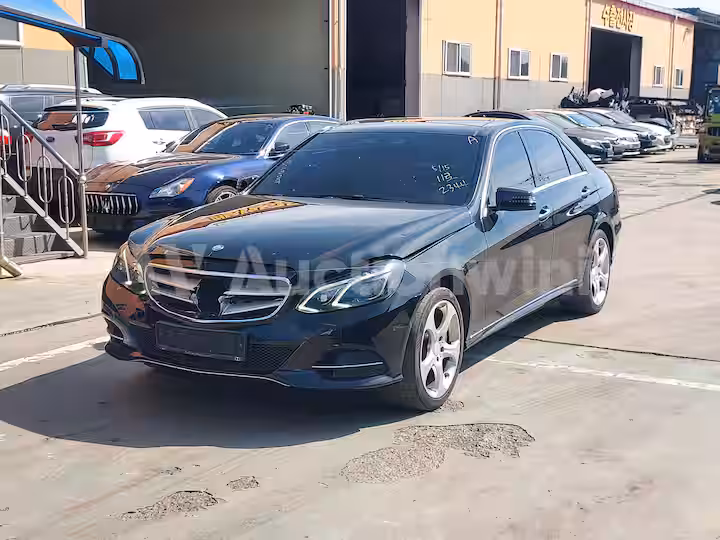 Mercedes Benz E Class 2015 — 2
