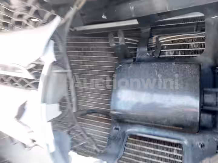Mercedes Benz E Class 2015 — 14