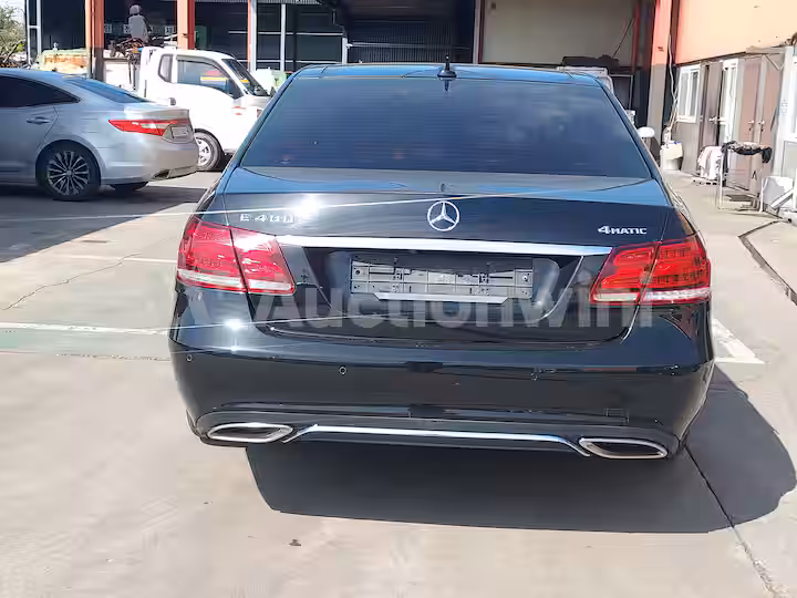 Mercedes Benz E Class 2015 — 4