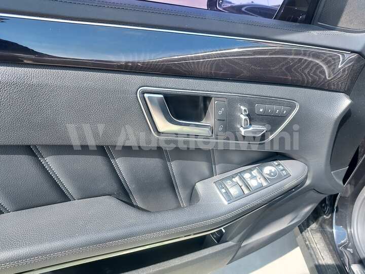 Mercedes Benz E Class 2015 — 43