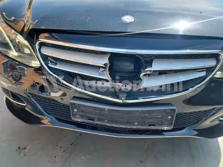 Mercedes Benz E Class 2015 — 10