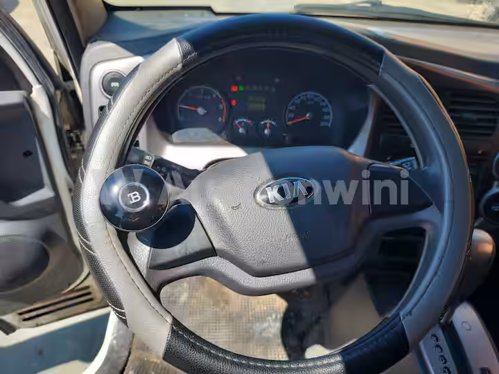 Kia Bongo3 2015 — 46