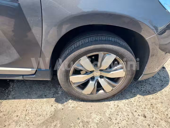 Peugeot 2008 2016 — 16