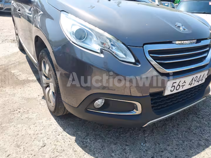 Peugeot 2008 2016 — 8