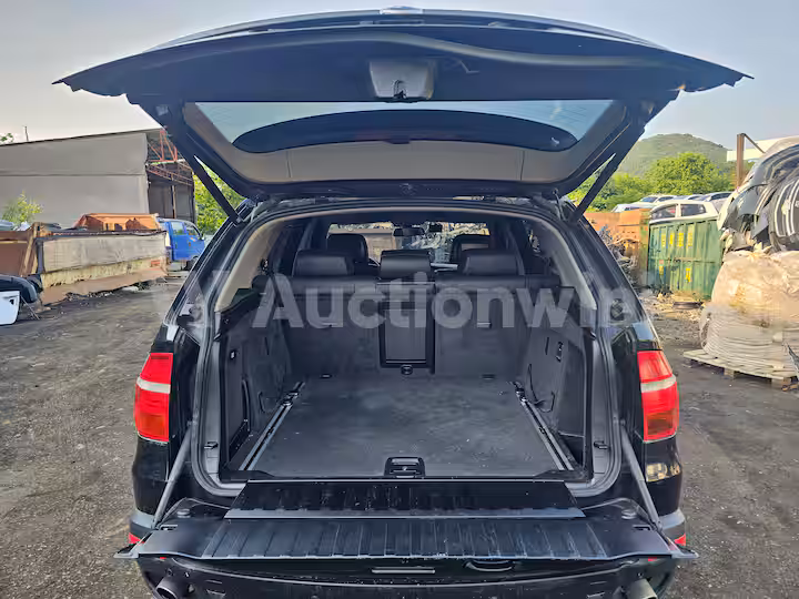 BMW X5 2008 — 7