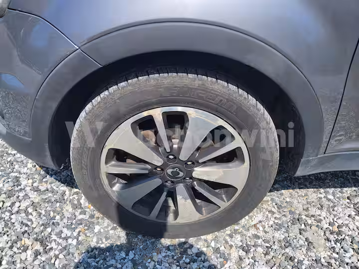 KGM (Ssangyong) Korando 2015 — 13