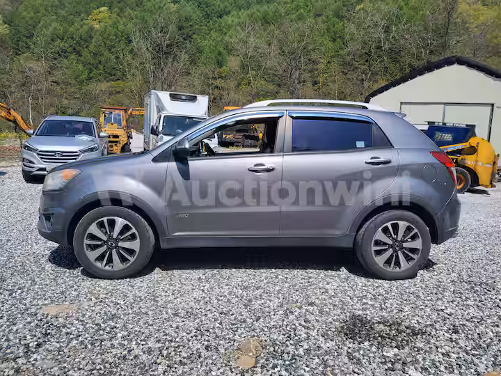 KGM (Ssangyong) Korando 2015 — 3