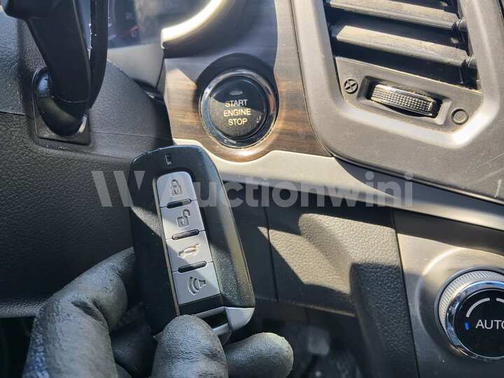 KGM (Ssangyong) Korando 2015 — 40