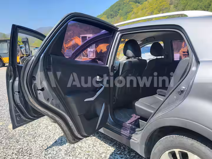 KGM (Ssangyong) Korando 2015 — 50