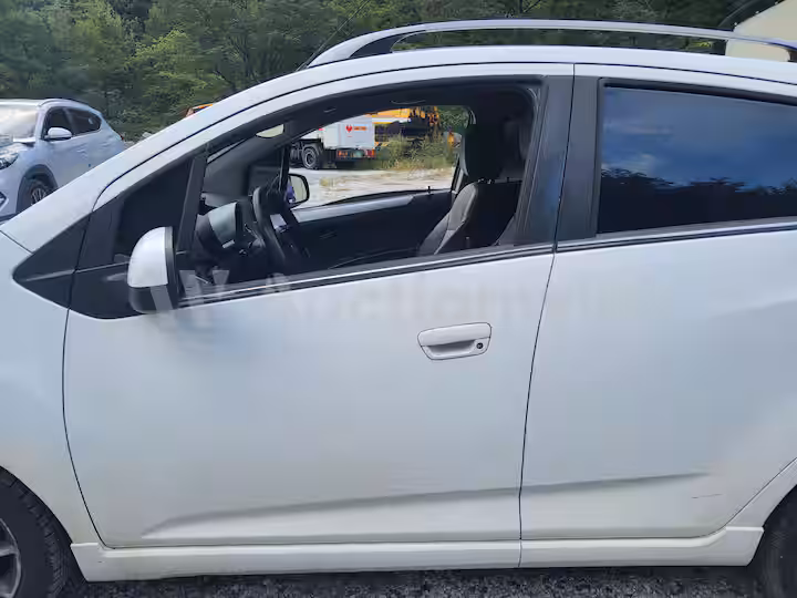 Chevrolet Spark 2012 — 13