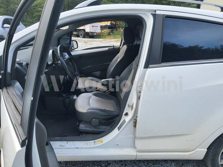 Chevrolet Spark 2012 — 45