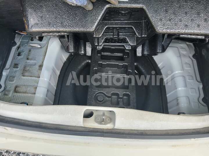 Chevrolet Spark 2012 — 52