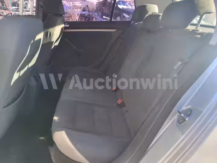 Volkswagen Golf 2008 — 51