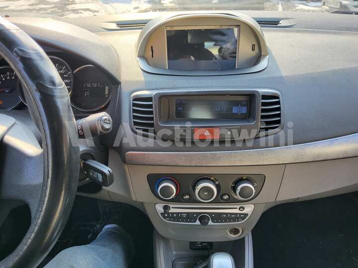Renault SM3 2012 — 37