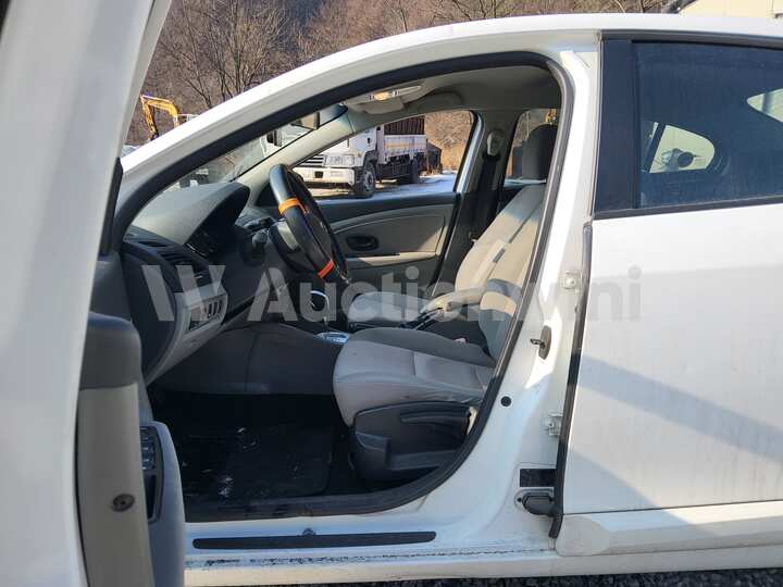 Renault SM3 2012 — 42