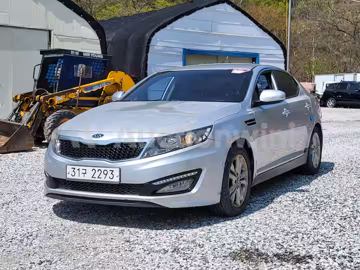 Kia K5 2011 — 2