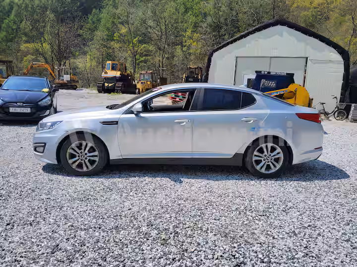 Kia K5 2011 — 3