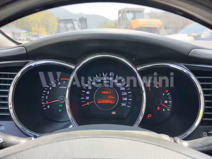 Kia K5 2011 — 36