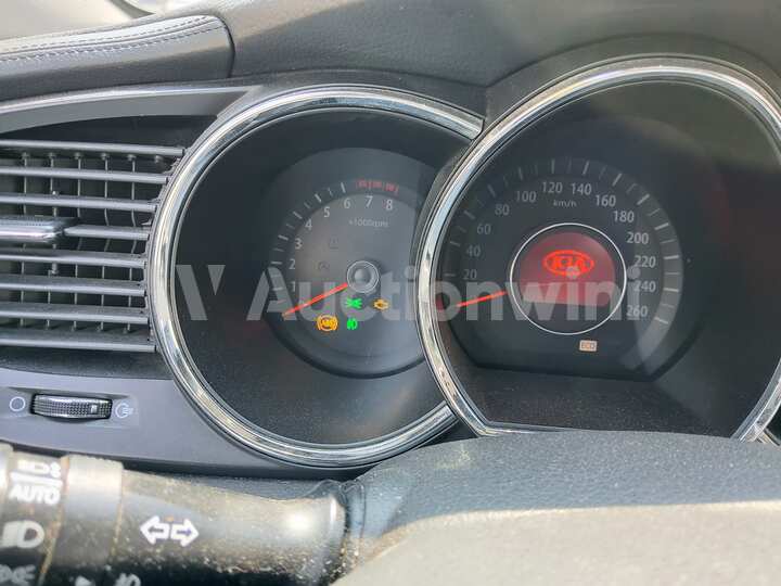 Kia K5 2011 — 37