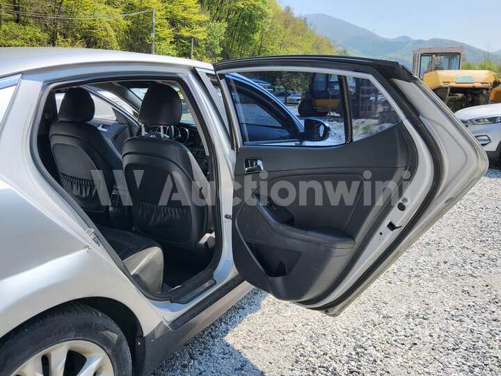 Kia K5 2011 — 58