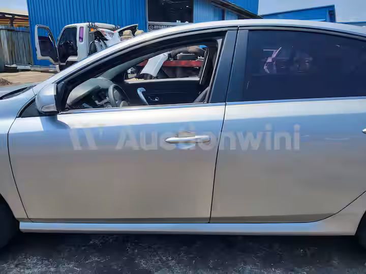 Renault SM5 2017 — 14