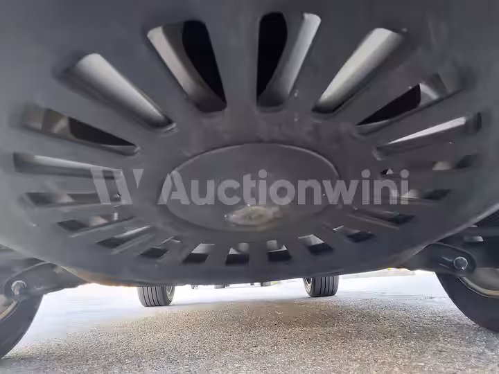 Land Rover Discovery 2016 — 25