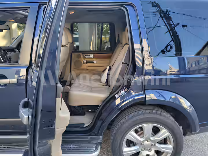 Land Rover Discovery 2016 — 54