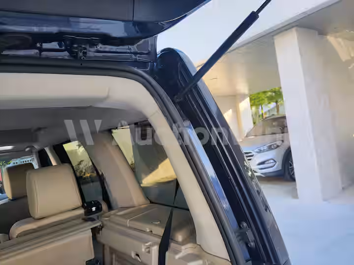 Land Rover Discovery 2016 — 58