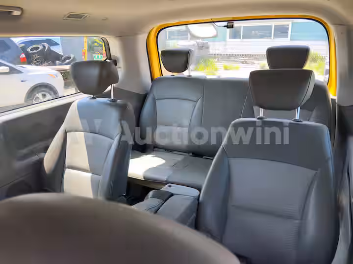 Hyundai Starex 2011 — 48