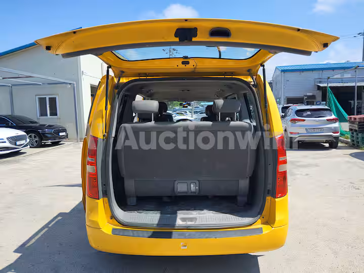 Hyundai Starex 2011 — 49