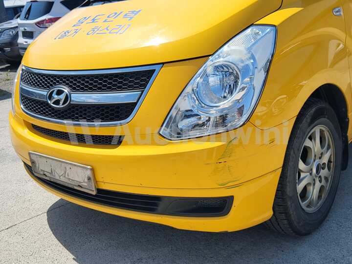 Hyundai Starex 2011 — 10