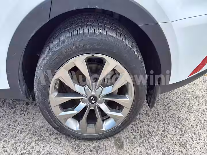 Kia Sorento 2021 — 11