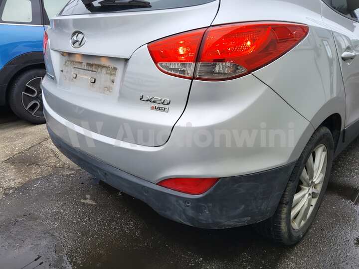 Hyundai Tucson 2012 — 16