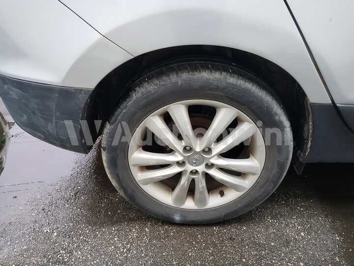 Hyundai Tucson 2012 — 17
