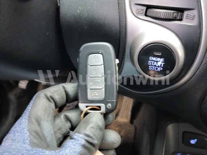 Hyundai Tucson 2012 — 39