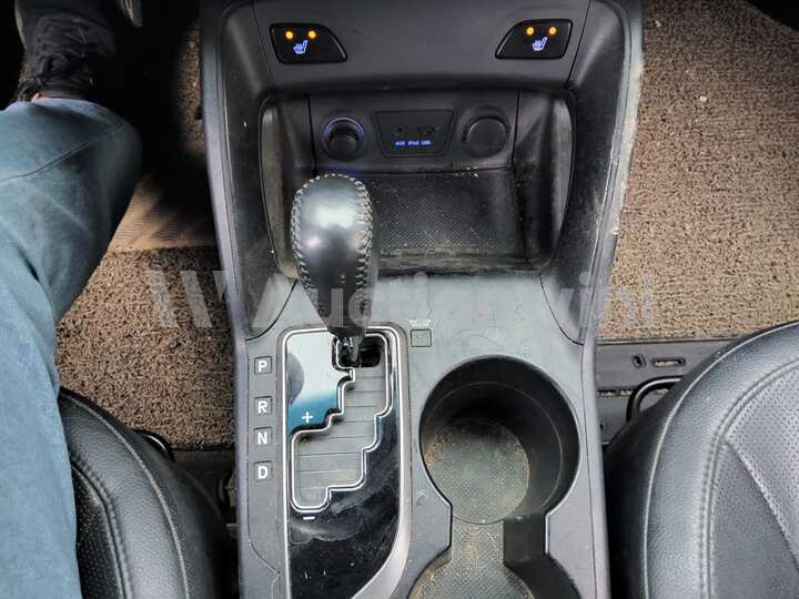 Hyundai Tucson 2012 — 42