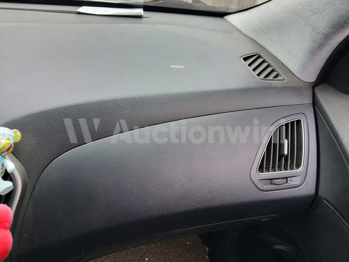 Hyundai Tucson 2012 — 43