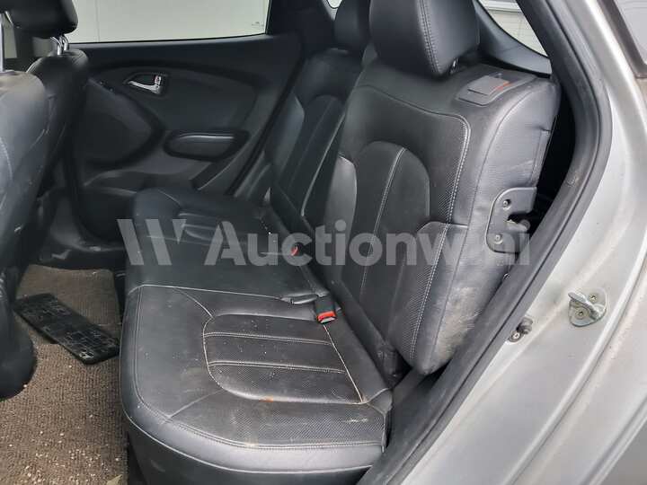 Hyundai Tucson 2012 — 49