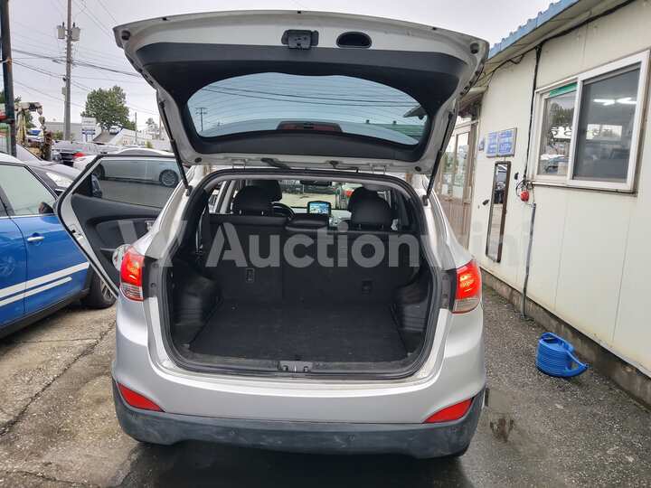 Hyundai Tucson 2012 — 51