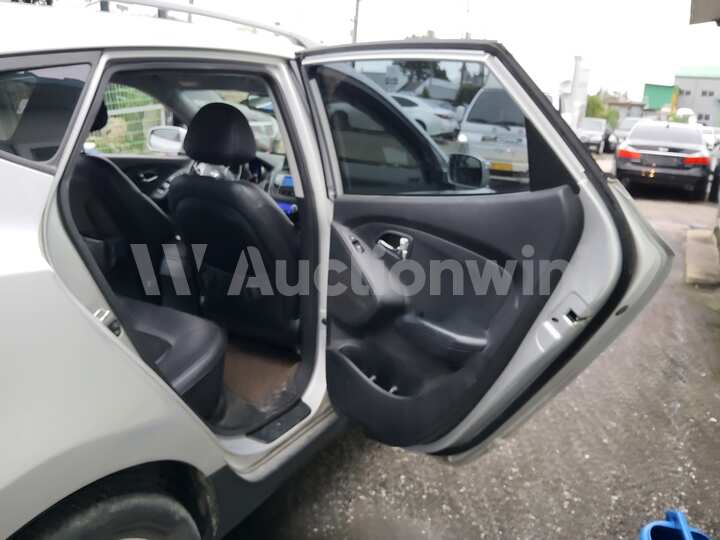 Hyundai Tucson 2012 — 55
