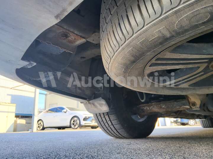 KGM (Ssangyong) Korando 2015 — 26