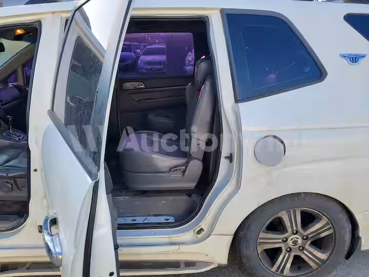 KGM (Ssangyong) Korando 2015 — 47