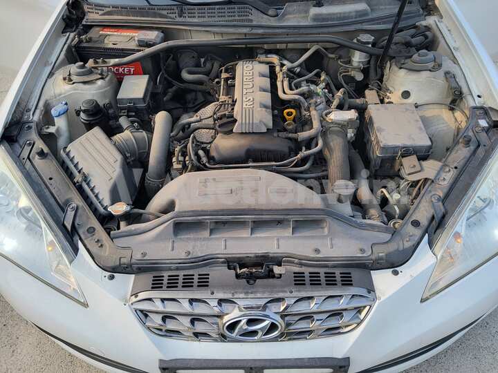 Genesis Coupe 2010 — 61