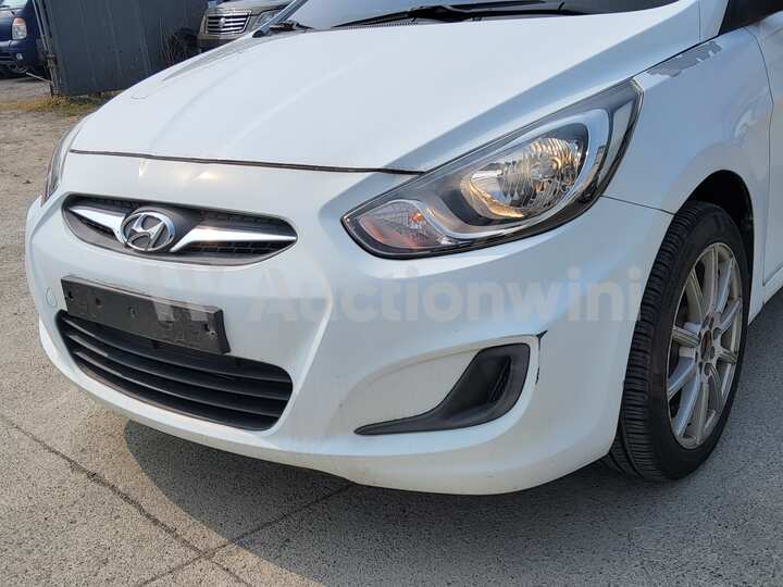 Hyundai Accent 2014 — 11