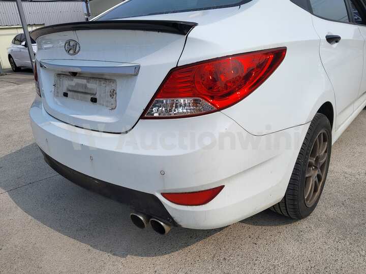 Hyundai Accent 2014 — 17
