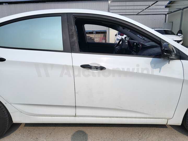 Hyundai Accent 2014 — 19
